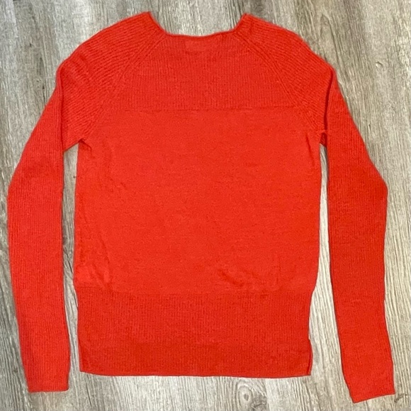 Kenar 100% Italian Merino Wool Sweater - Picture 2 of 7